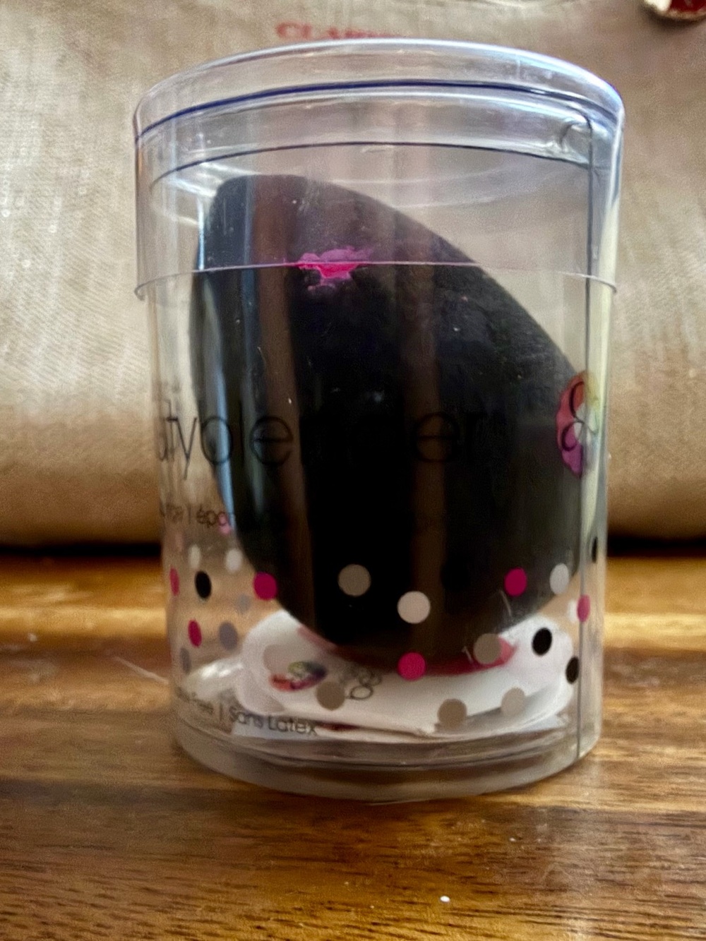 beautyblender Black Sponge with Pink and White Polka Dot Case